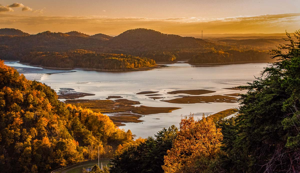19 unglaubliche Orte in Georgien: Nature, Städte + Städte