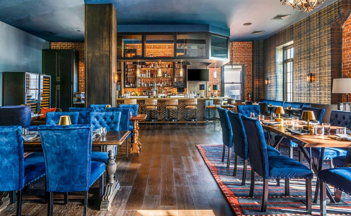 20 lustige und einzigartige Restaurants in Sacramento (Farm an Foodie Spots)